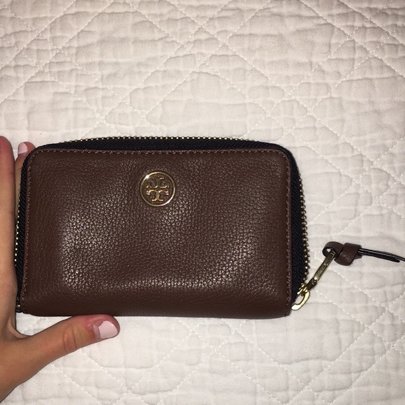 Tory Burch Handbags - Tory Burch Wallet